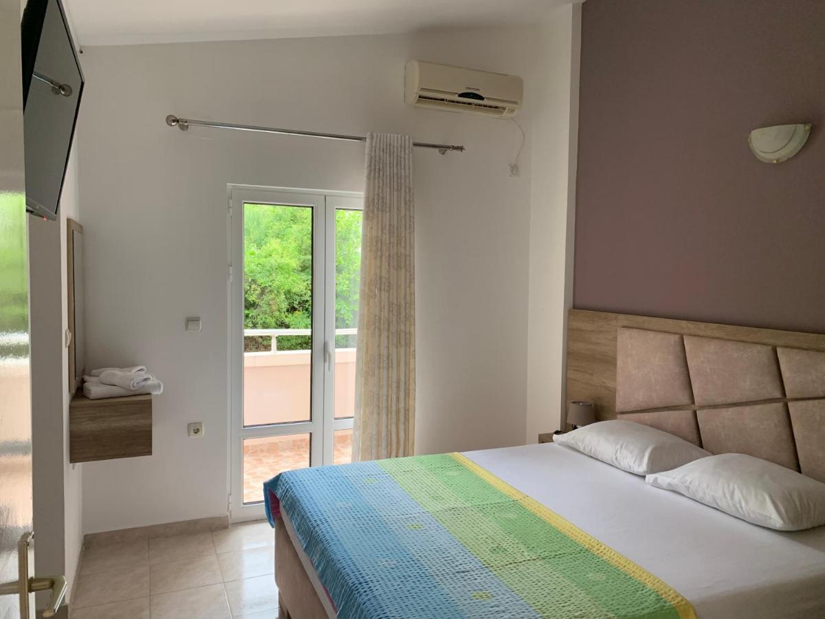 Apartments Adrian Улцинь Экстерьер фото