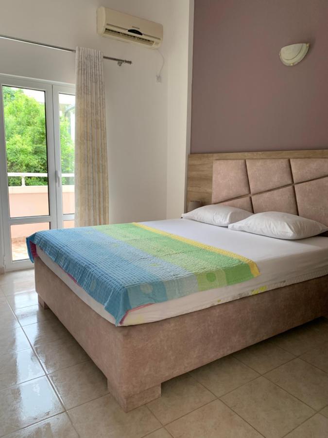 Apartments Adrian Улцинь Экстерьер фото